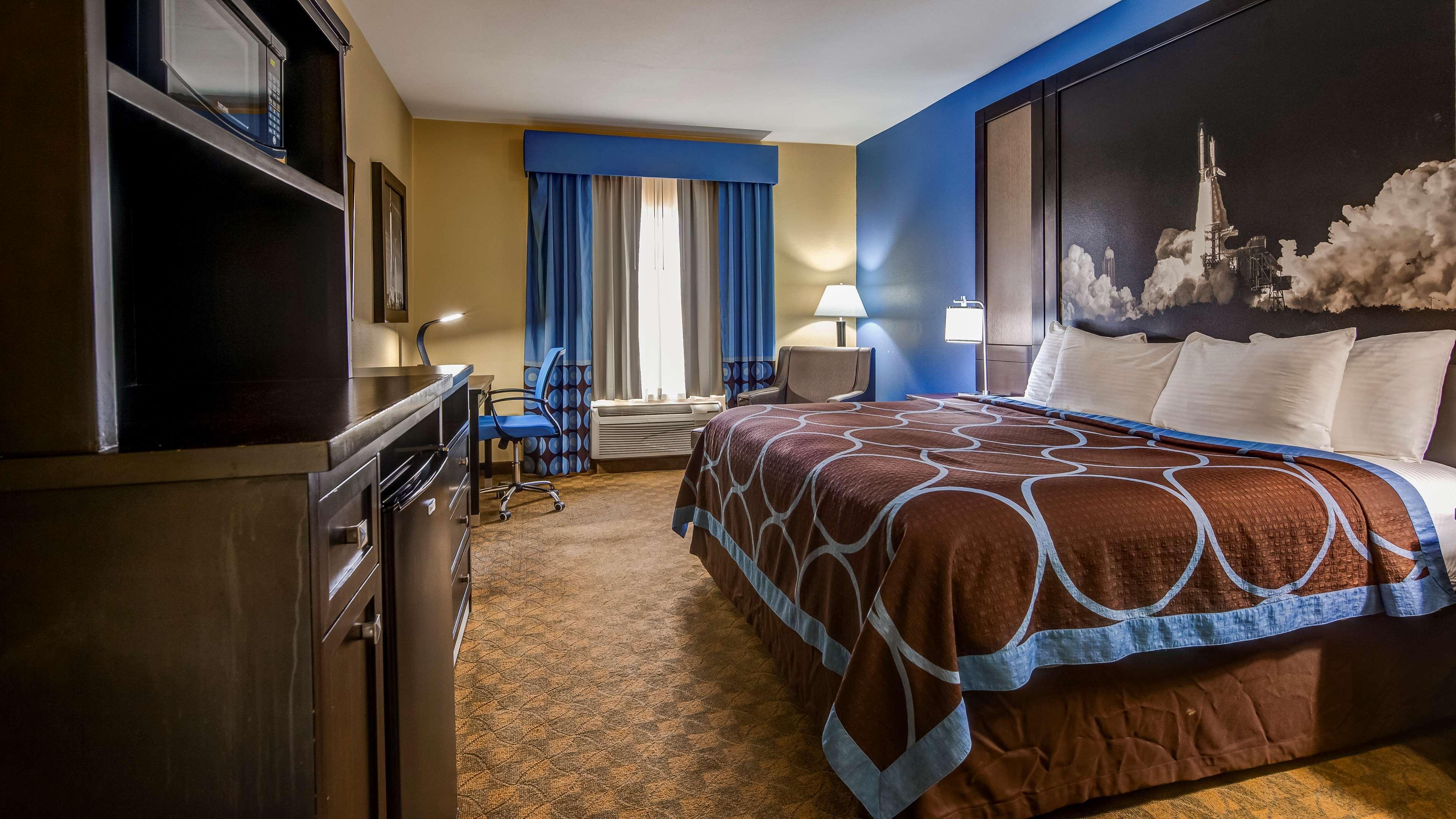 Surestay Plus Hotel By Best Western Alvin Extérieur photo